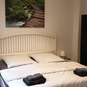 https://pension-italia.hamburg-hotels-de.com